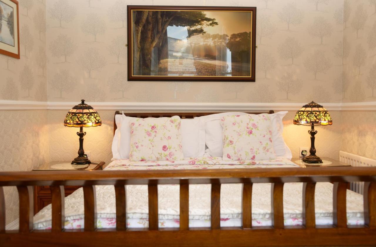 The Cumberland Bed & Breakfast Llandudno Eksteriør bilde