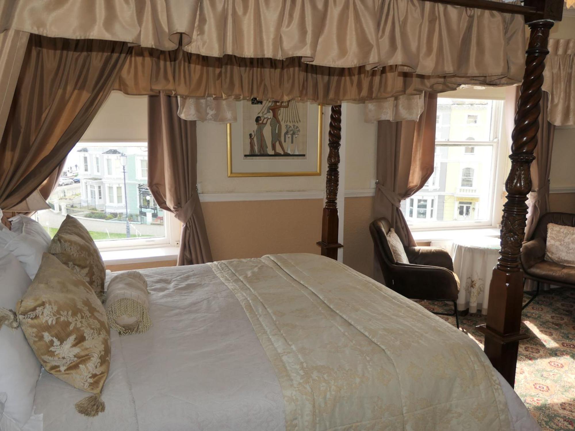 The Cumberland Bed & Breakfast Llandudno Eksteriør bilde